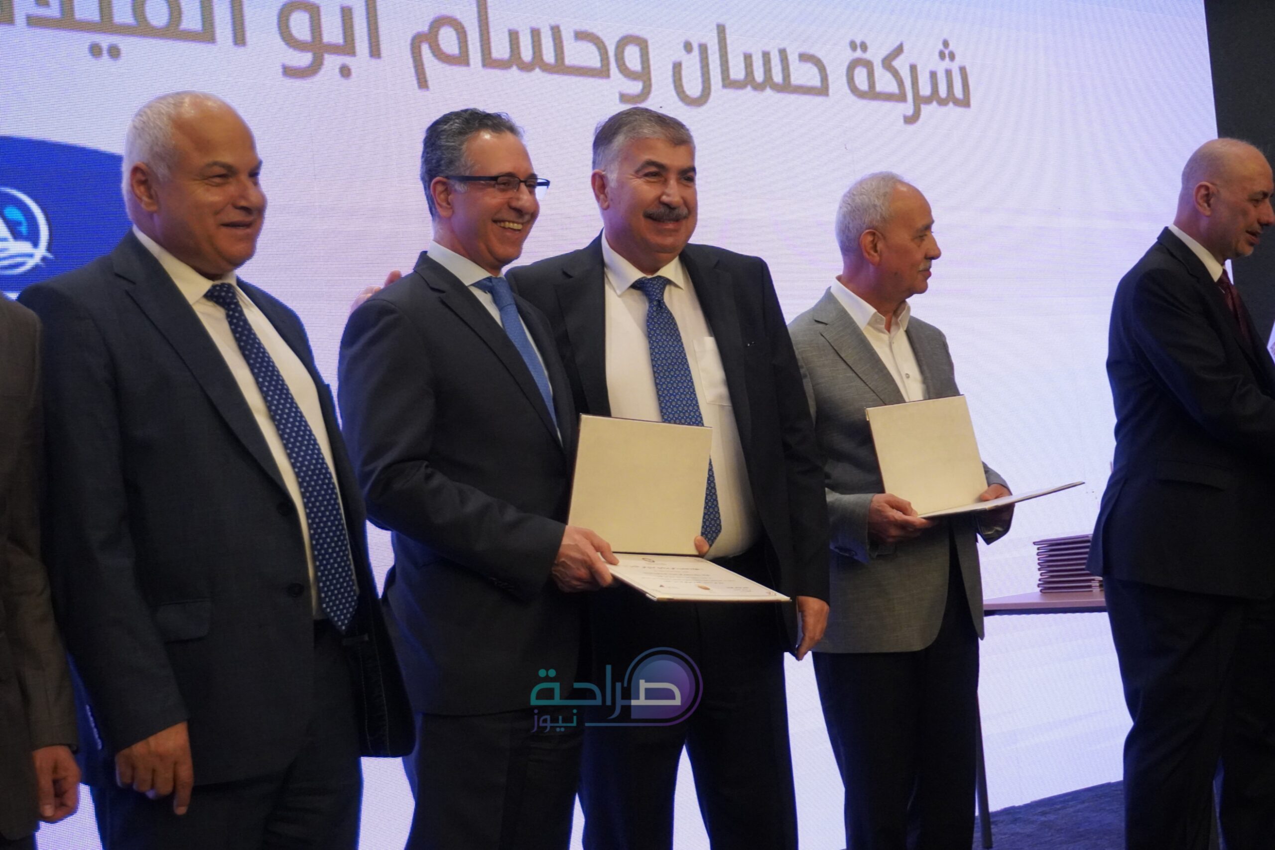 بالفيديو والصور.. القضاة يكرم داعمي حملة "صنع في الأردن" بغرفة صناعة عمان