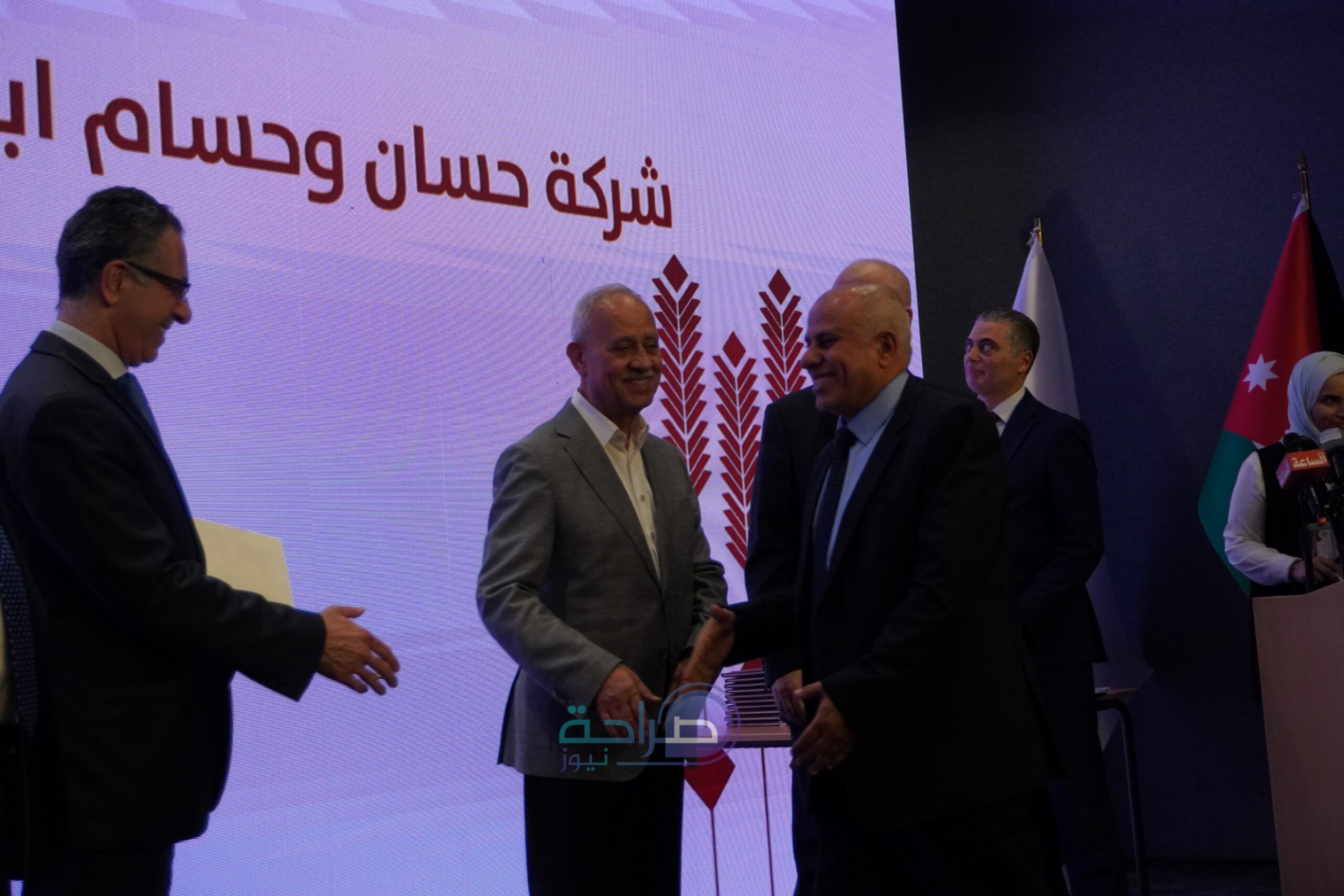 بالفيديو والصور.. القضاة يكرم داعمي حملة "صنع في الأردن" بغرفة صناعة عمان
