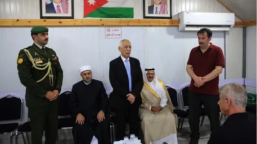 مندوبا عن الملك وولي العهد.. العيسوي يعزي وجوخ والجميعان والنابلسي