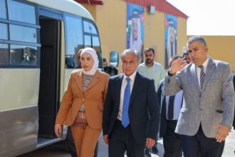 عاجل | جعفر حسان يبدأ جولة ميدانية في المفرق ويؤكد دعم الحكومة لجمعية رعاية الطفل