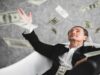 7 نصائح من مليونير بريطاني لتحقيق أول مليون