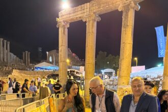 بمشاركة ٢٣ فنان افتتاح سمبوزيوم مهرجان جرش الدولي للفنون التشكيلية " ارسم وطنك الاردن "