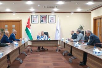 بحث التعاون بين العقبة الخاصة ونقابة الصيادلة
