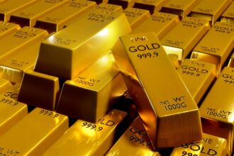 ارتفاع أسعار الذهب عالميًا وسط تراجع الدولار