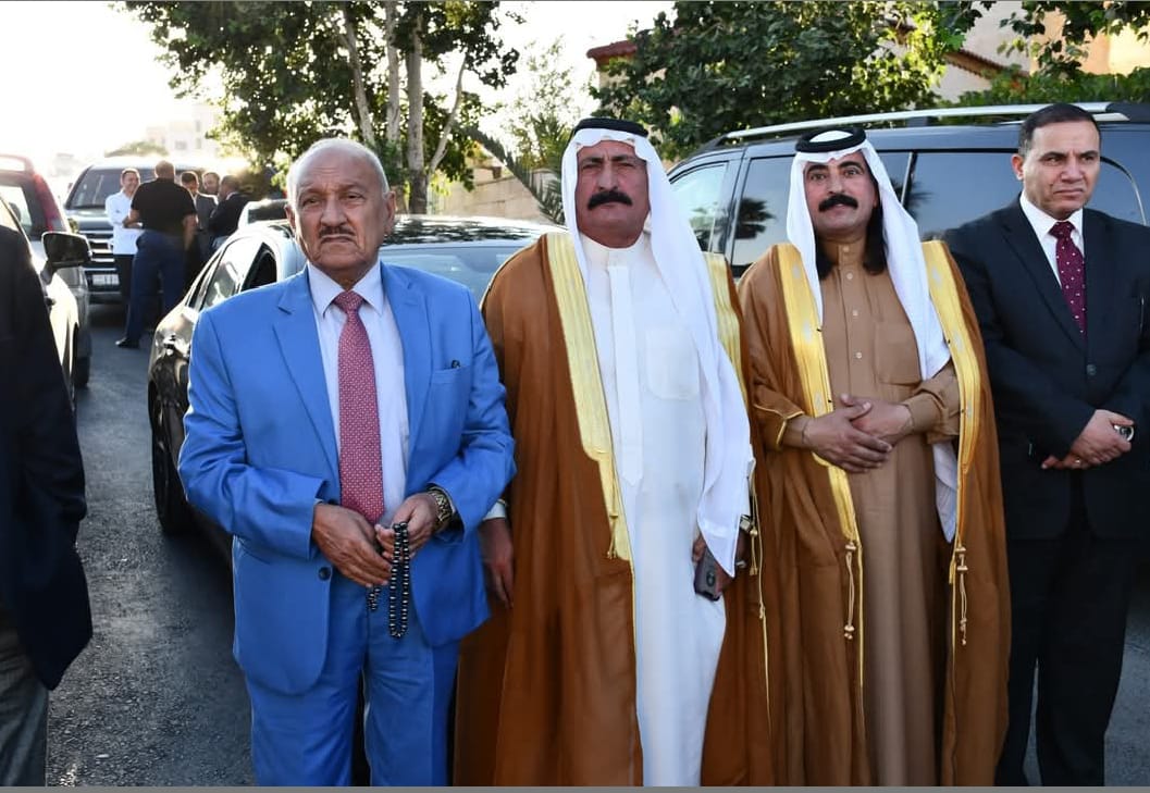 المختار محمد عطا الفاعوري يبارك لعشيرة الحميمات عقد قران النقيب سليم