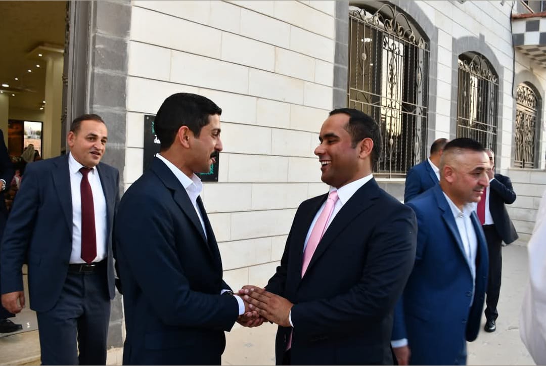 المختار محمد عطا الفاعوري يبارك لعشيرة الحميمات عقد قران النقيب سليم