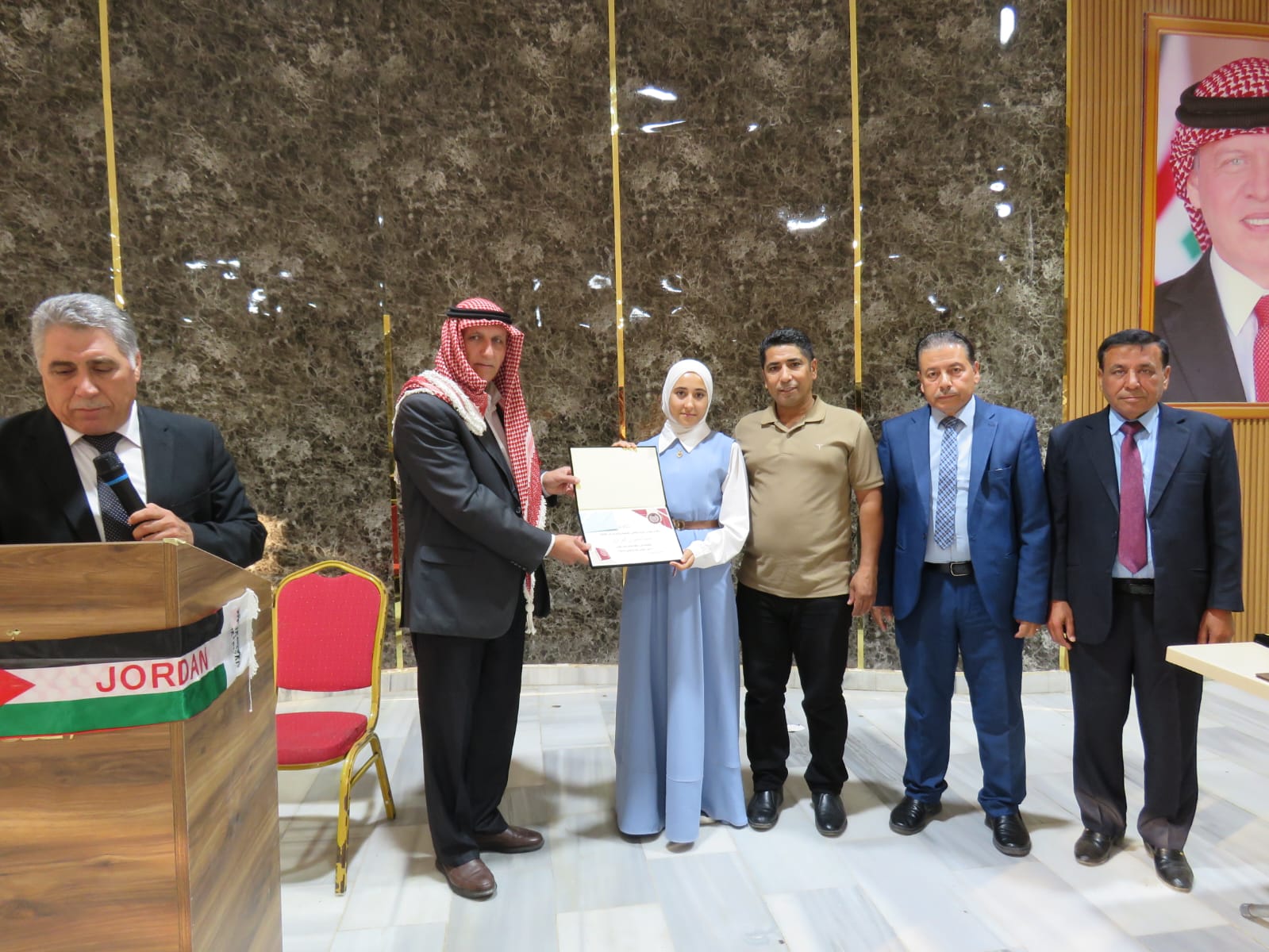 بني يونس يرعى حفل منتدى حلاوة الثقافي لتكريم حافظات القرآن .. صور