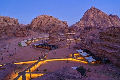 بالأرقام: الكشف عن أعداد زوار الأردن وإيرادات القطاع السياحي