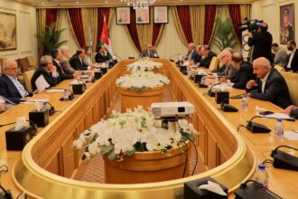 "خارجية الأعيان" تطالب بوقف العدوان على غزة ويدين المخططات التوسعية للاحتلال