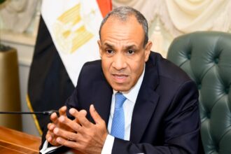 وزير الخارجية المصري من أمام معبر رفح يرفض التهجير