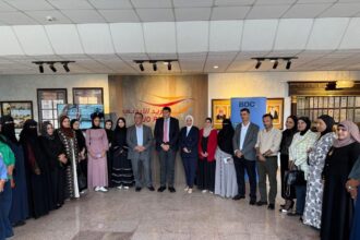 مركز تطوير الأعمال(BDC) يزور البريد الأردني يرافقة 25 جمعية إنتاجية من مختلف محافظات المملكة