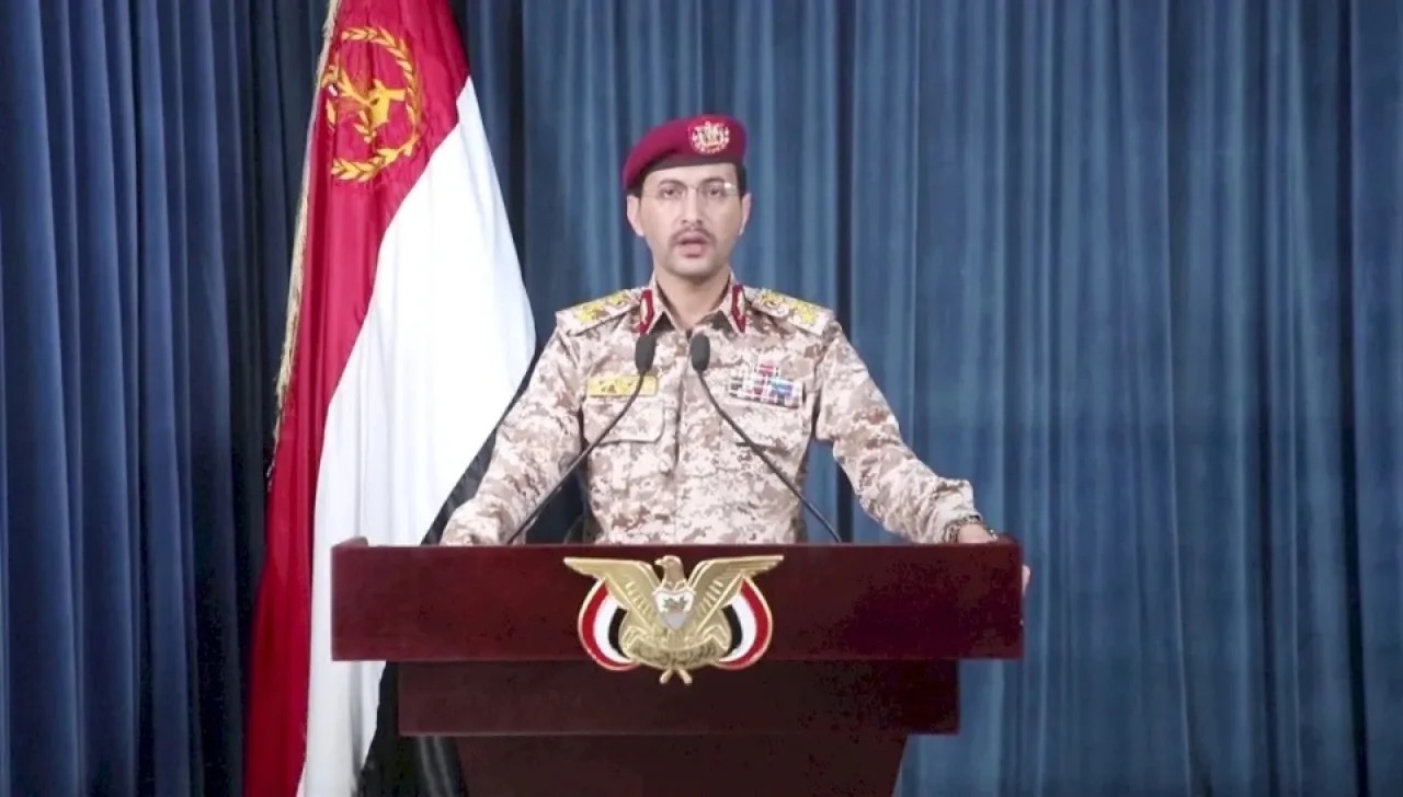 الحوثيون يعلنون استهداف مطار اللد بصاروخ باليستي فرط صوتي