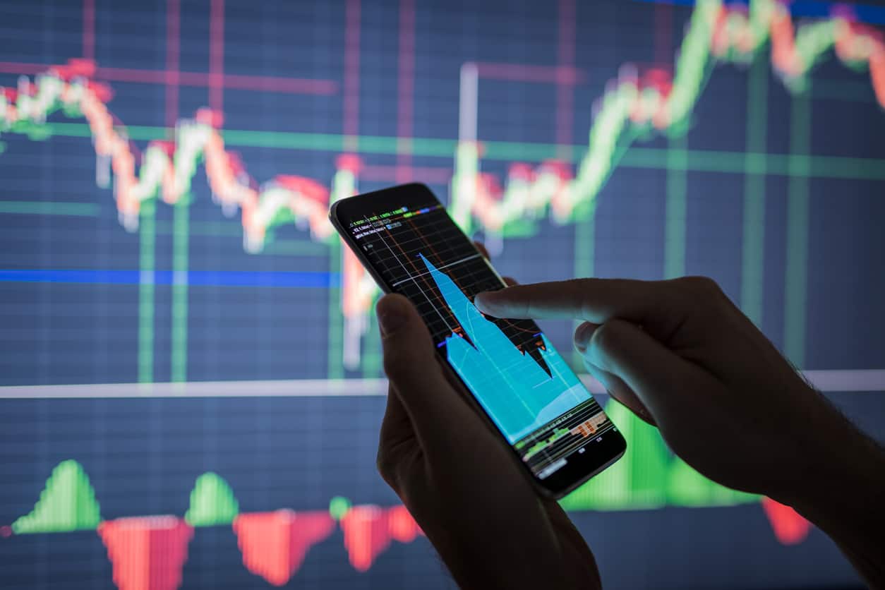 تداول الفوركس للمبتدئين … كيف تبدأ في أكبر سوق مالي بالعالم بسهولة