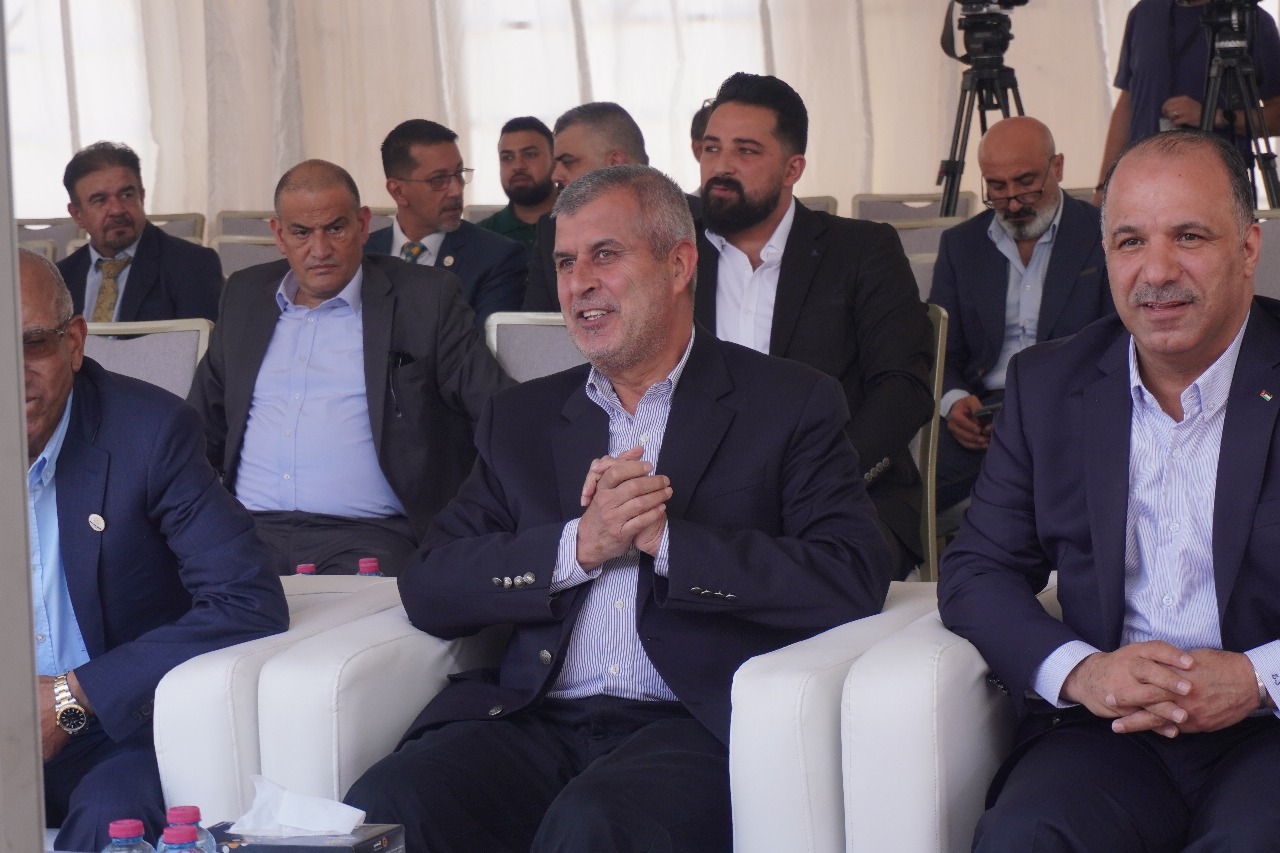 افتتاح أول محطة متنقلة لتعبئة الغاز الطبيعي المضغوط في الأردن