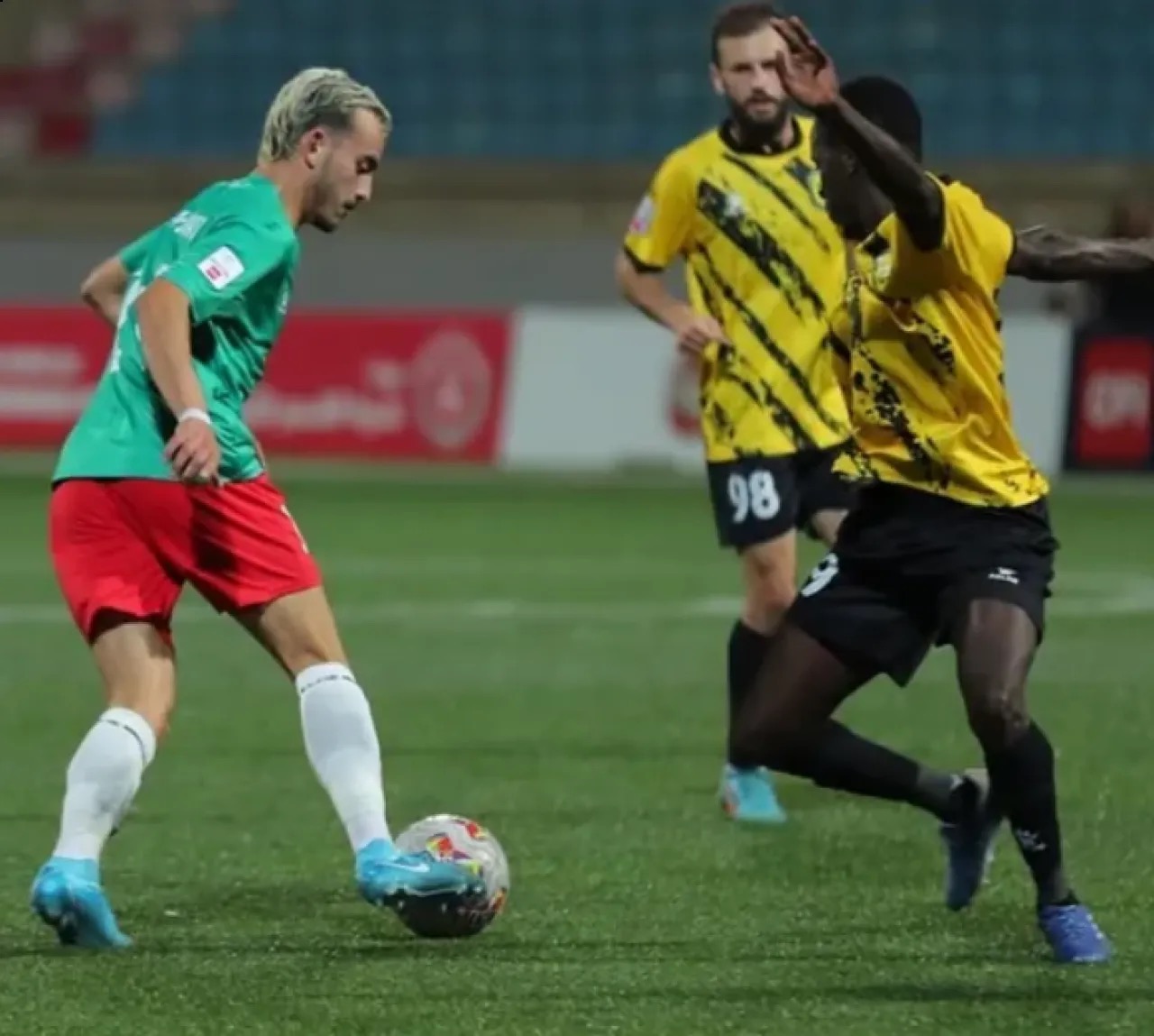 عاجل | التعادل السلبي يُنهي مواجهة الحسين إربد والوحدات في افتتاح درع الاتحاد