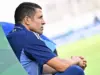 نادي الجزيرة الإماراتي يعلن رحيل المدرب الحسين عموتة