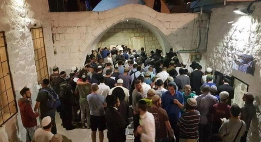 إصابات فلسطينية باقتحام "مقام يوسف" وهدم مدرسة شمال الضفة