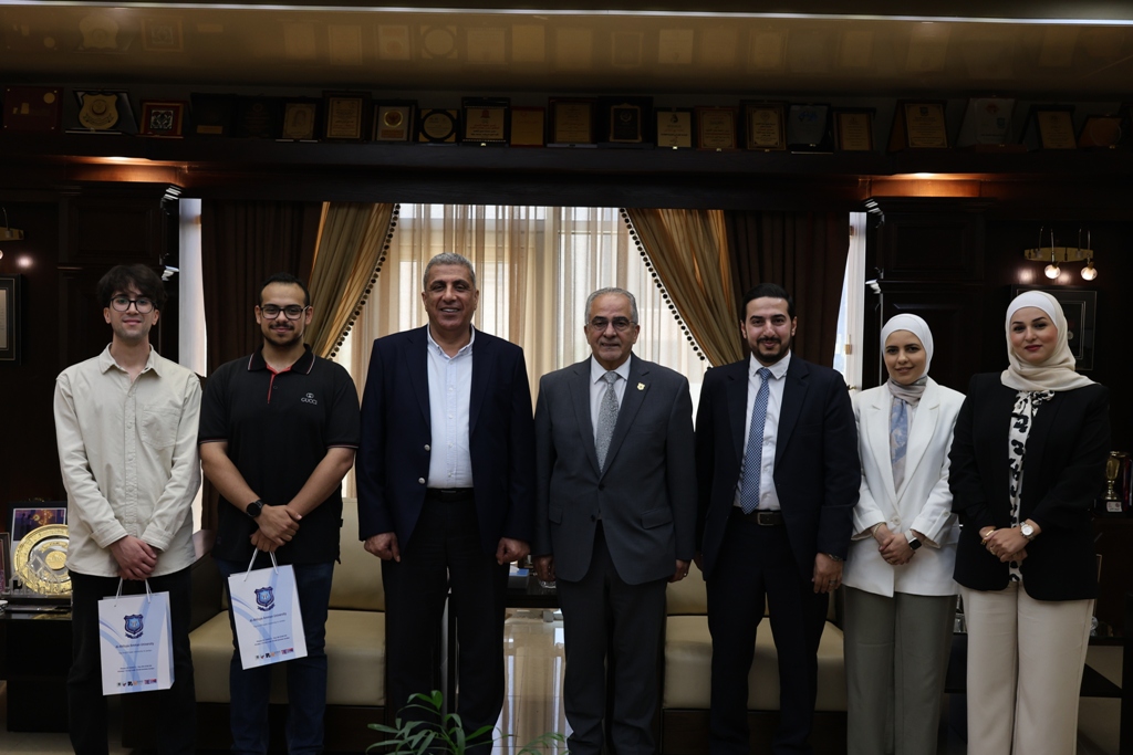 صورة حول : رئيس عمّان الأهلية يكرّم فريق الجامعة الفائز بالمركز الثالث بمسابقة FinTech Rally رئيس عمّان الأهلية يكرّم فريق الجامعة الفائز بالمركز الثالث بمسابقة FinTech Rally