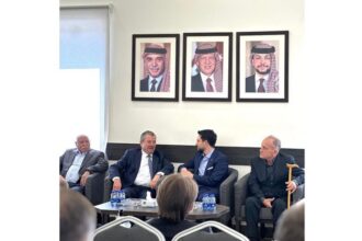 ولي العهد يقدم العزاء بوفاة شقيقة مدير عام المخابرات العامة