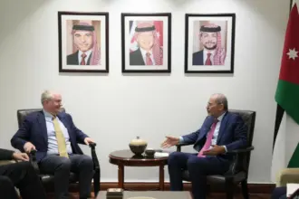 الصفدي يلتقي وفداً من مجلس الشيوخ الأميركي لبحث الشراكة والأوضاع الإقليمية
