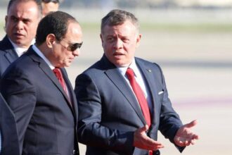 عاجل| الملك يشيد بجهود مصر بقيادة الرئيس السيسي في دعم القضية الفلسطينية