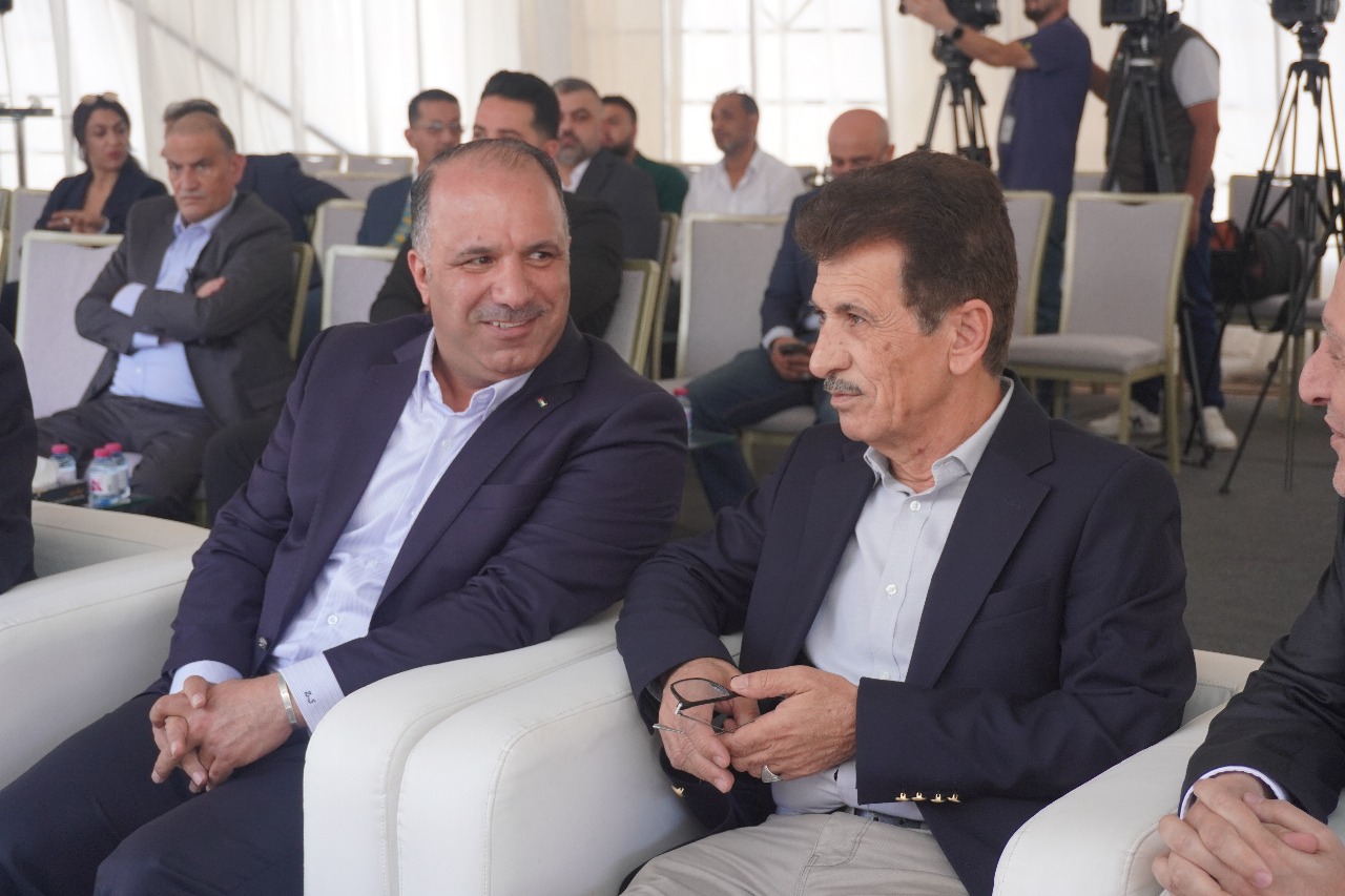 افتتاح أول محطة متنقلة لتعبئة الغاز الطبيعي المضغوط في الأردن