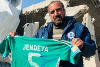قائد منتخب فلسطين ولاعب الحسين إربد السابق يكشف تفاصيل معاناته وسط مجاعة غزة