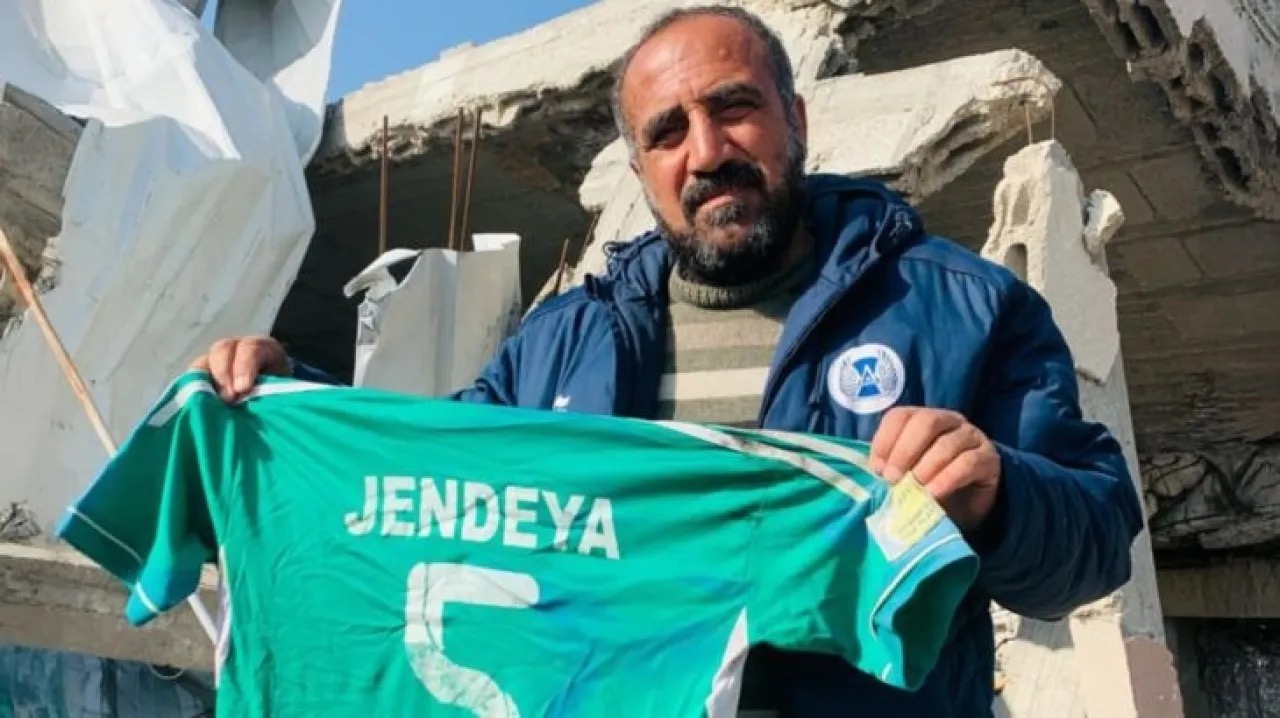 قائد منتخب فلسطين ولاعب الحسين إربد السابق يكشف تفاصيل معاناته وسط مجاعة غزة