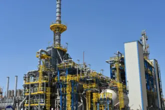 البترول المصرية توقع اتفاقيات استكشاف الغاز والنفط بقيمة 340 مليون دولار