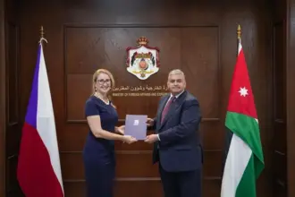 “الخارجية” تتسلم نسخة من أوراق اعتماد السفيرة التشيكية