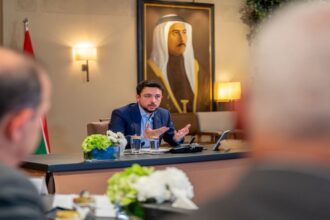 عاجل | ولي العهد يؤكد أهمية توظيف الذكاء الاصطناعي لتحسين الخدمات الحكومية
