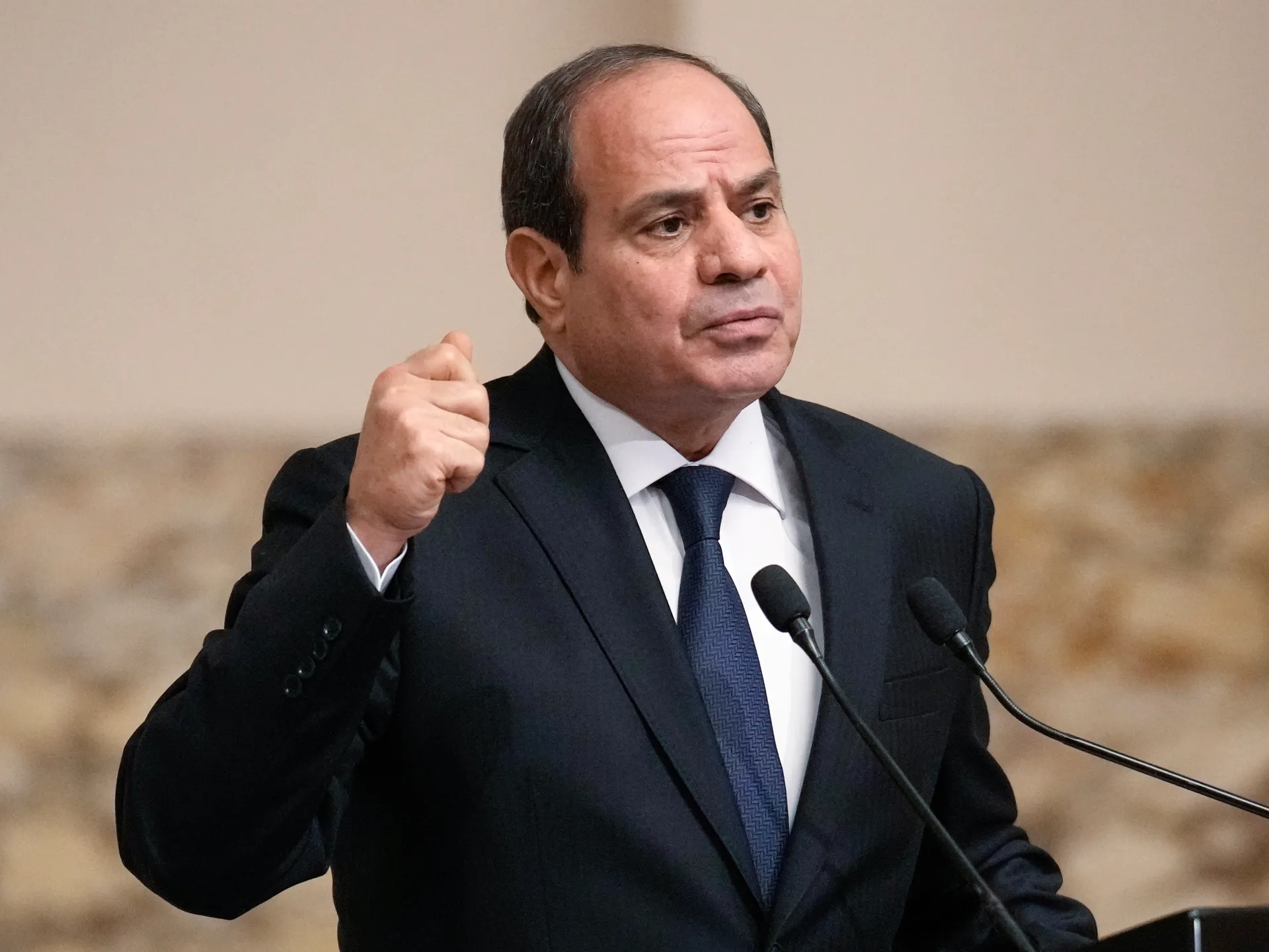 السيسي يحذّر .. استخدام ملف المياه كأداة ضغط ضد مصر أمر مرفوض