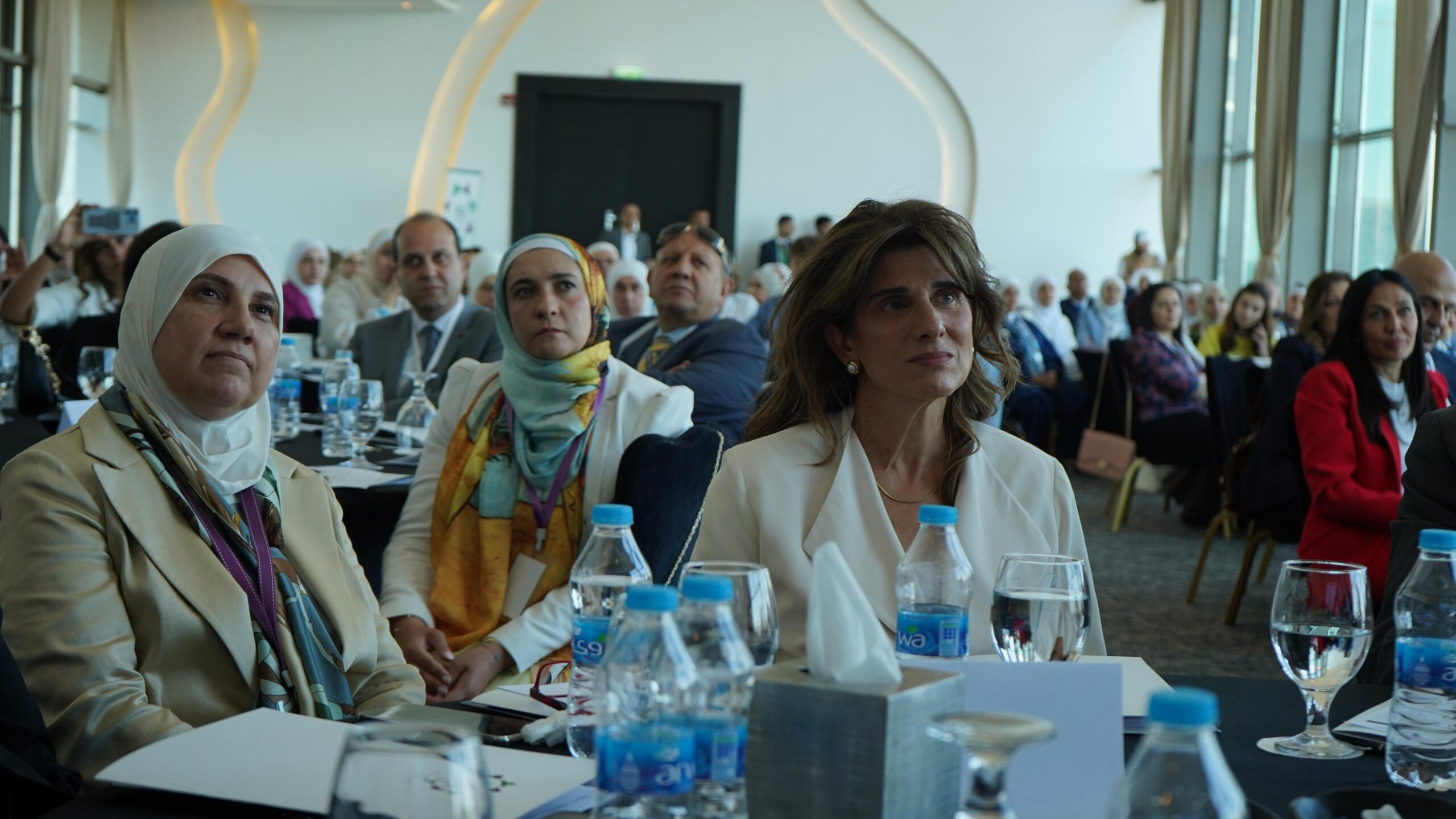عاجل| برعاية الأميرة دينا مرعد.. انعقاد ملتقى الصيدلانيات الأول في عمان