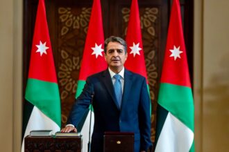 وزير الشباب يتخذ أول قرار ويثير جدلاً واسعاً بين الأردنيين