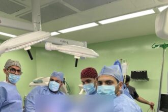 إنقاذ ذراع طفلة بعد بترها في عملية نادرة بمستشفيات البشير