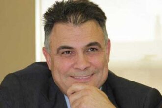 المظلومية الذكية.. سلاح النخب لتفريغ الإصلاح من جوهره
