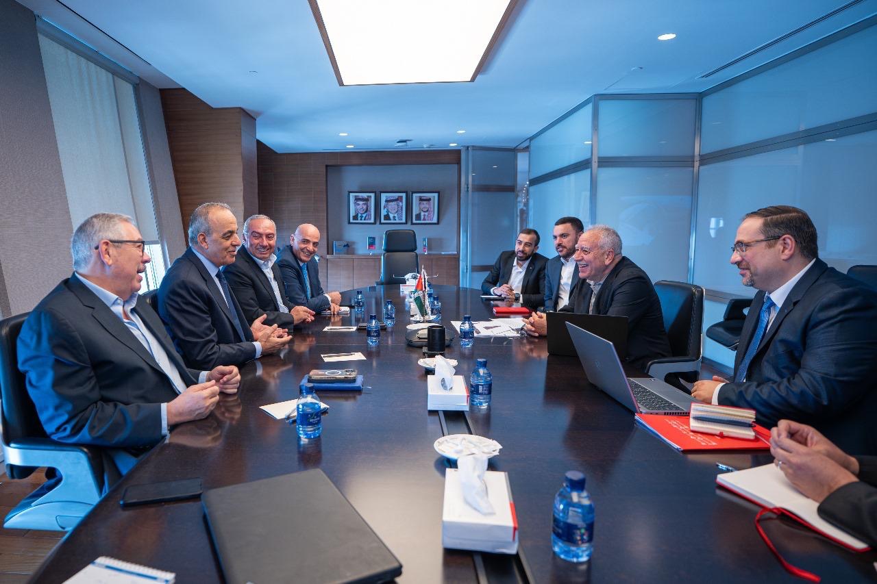 اجتماع لتعزيز الربط الجوي بين الأردن والأسواق الإقليمية لدعم تنشيط السياحة وربط المثلث الذهبي