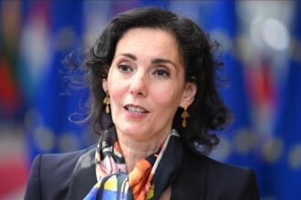 مسؤولة أوروبية تطالب الاحتلال الإسرائيلي بإيقاف تجويع غزة