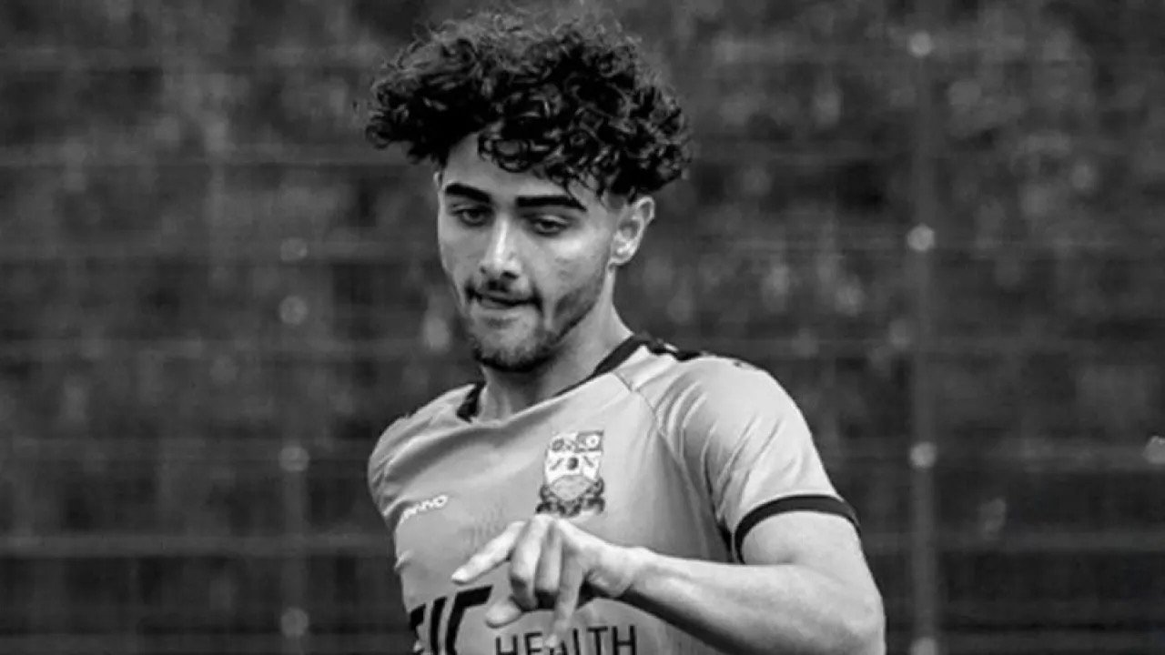 وفاة لاعب أكاديمية بارنيت آراش غافانماردي في حادث سير