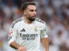 ألونسو محتار بين كارفاخال وأرنولد في ريال مدريد