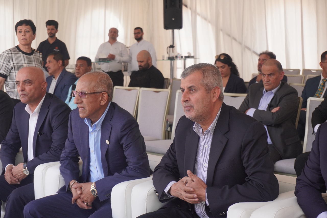 افتتاح أول محطة متنقلة لتعبئة الغاز الطبيعي المضغوط في الأردن