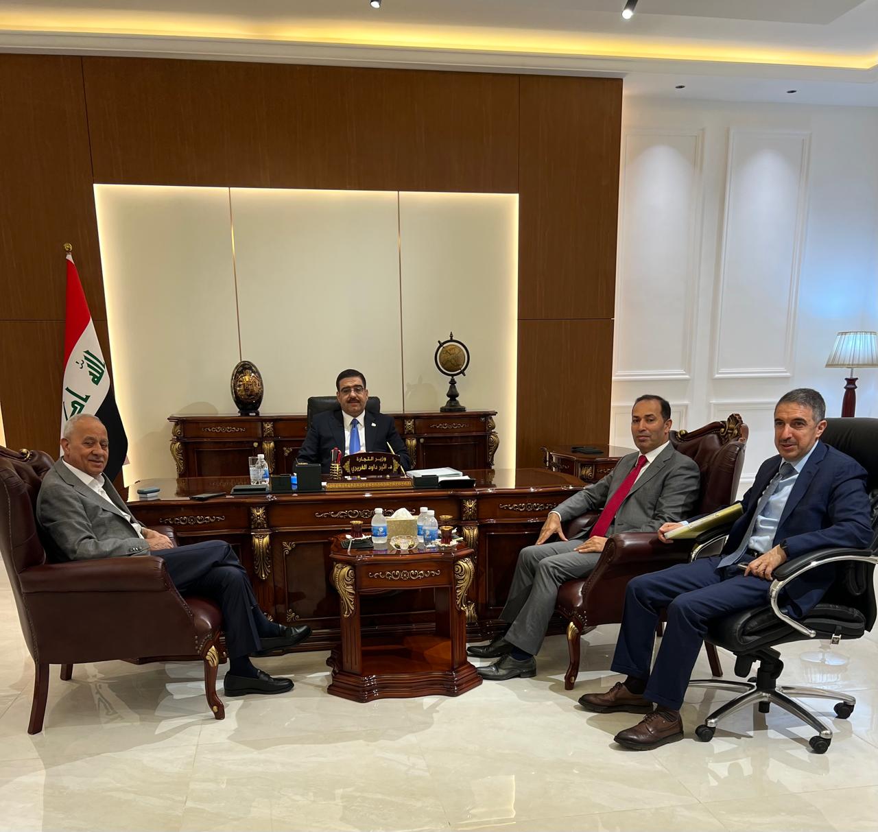 الجغبير: وفد صناعي يلتقي وزراء ويبحث تعزيز التبادل التجاري مع العراق