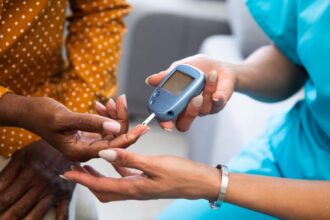 سبب صادم يفسر الإصابة بمرض السكري من النوع الثاني لأول مرة!