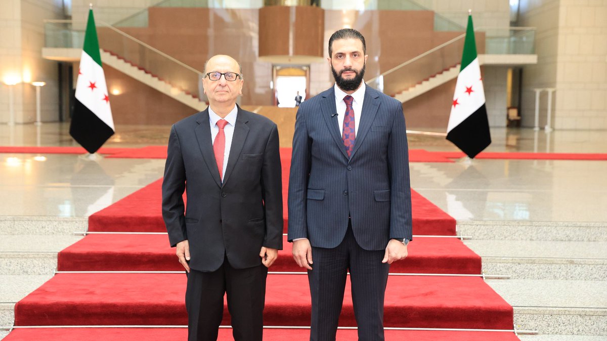 سميح المعايطة: الشرع يؤكد واقعية القيادة السورية واستقرار الدولة