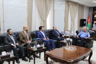 اللواء المعايطة يلتقي وفداً من وزارة الطوارئ والكوارث السورية