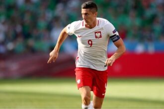ليفاندوفسكي يعود لقيادة منتخب بولندا مجدداً