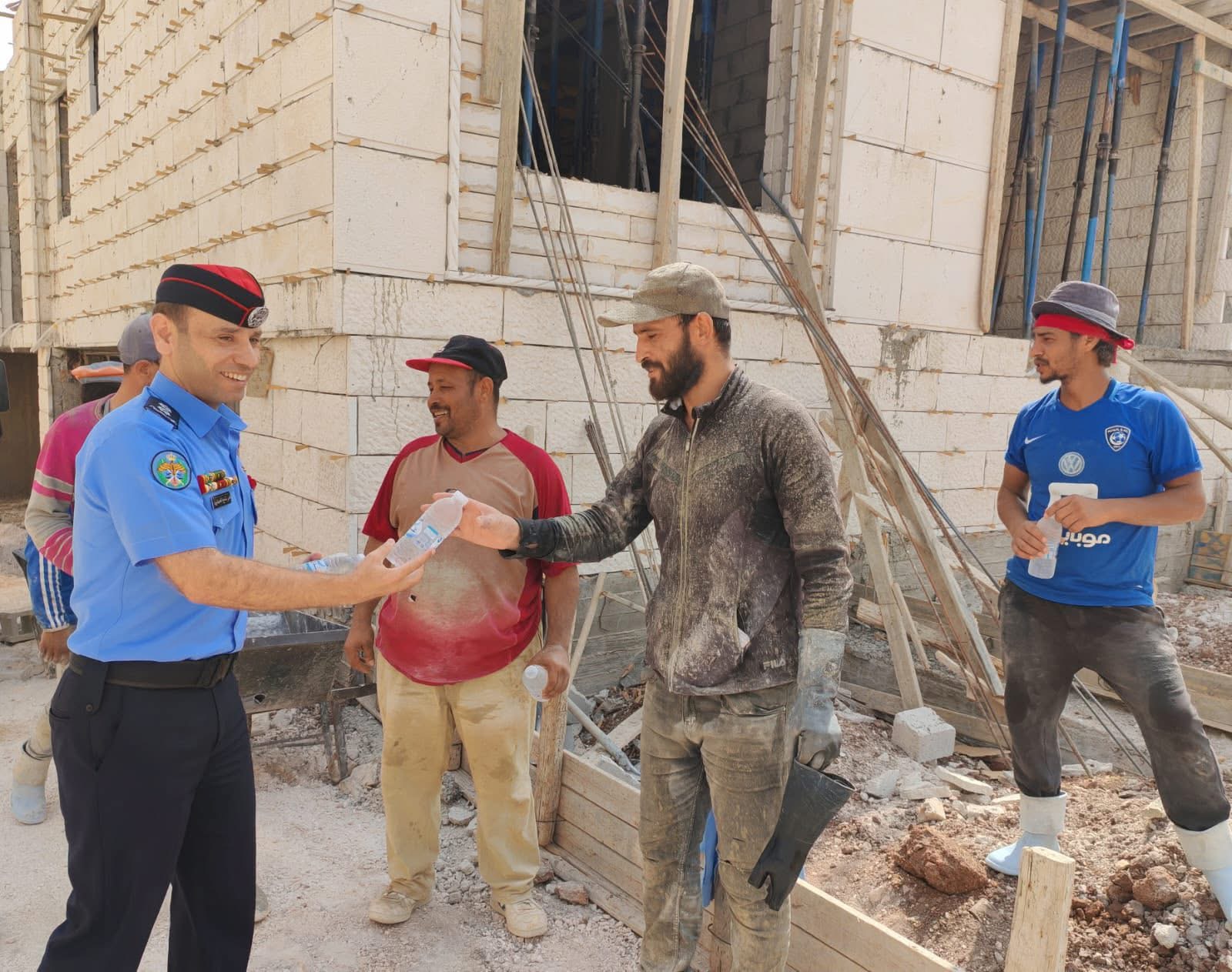الأمن العام يطلق مبادرة "سقيا رحمة" لمواجهة الأجواء الحارة والمغبرة