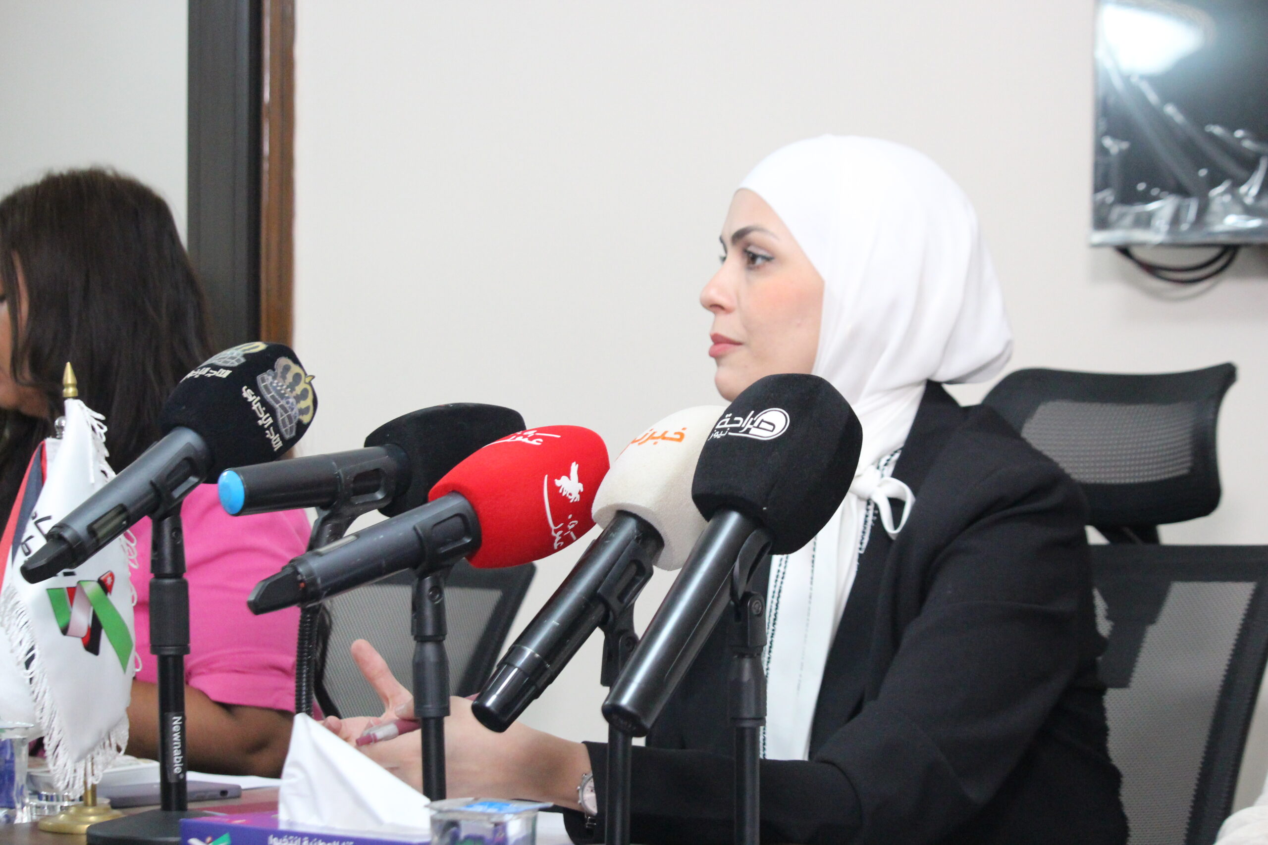 الاتحاد الوطني يعقد ندوة حول تمثيل المرأة وتحديث المنظومة السياسية " فيديو وصور"