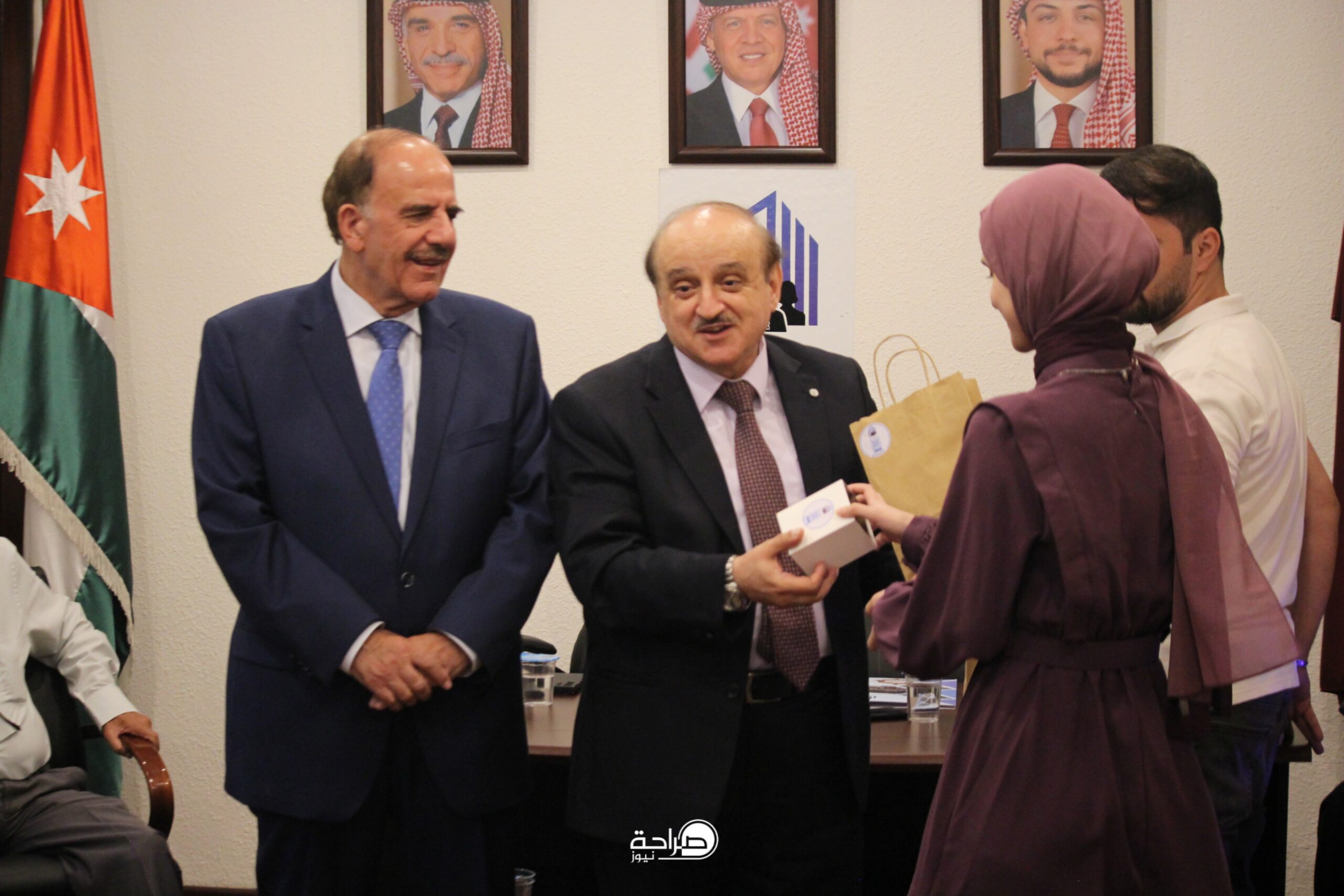 فيديو وصور.. البناء الوطني يكرم أوائل التوجيهي