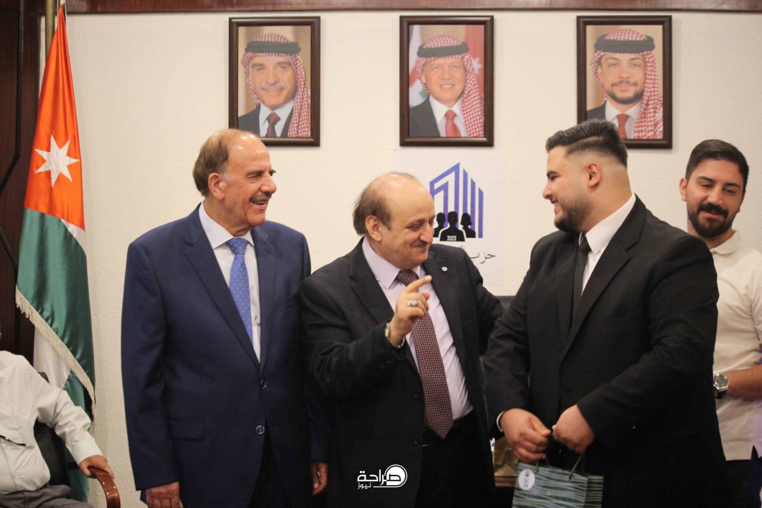 فيديو وصور.. البناء الوطني يكرم أوائل التوجيهي